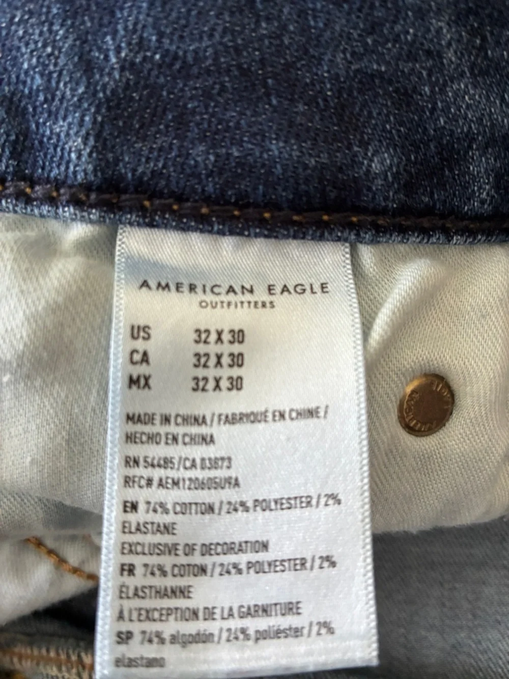 American Eagle Outfitters Men’s Medium Blue Slim Straight Jeans with Tan Patch - Picture 5 of 6